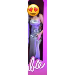 Prom dress light blue size M with slit. Great condition.